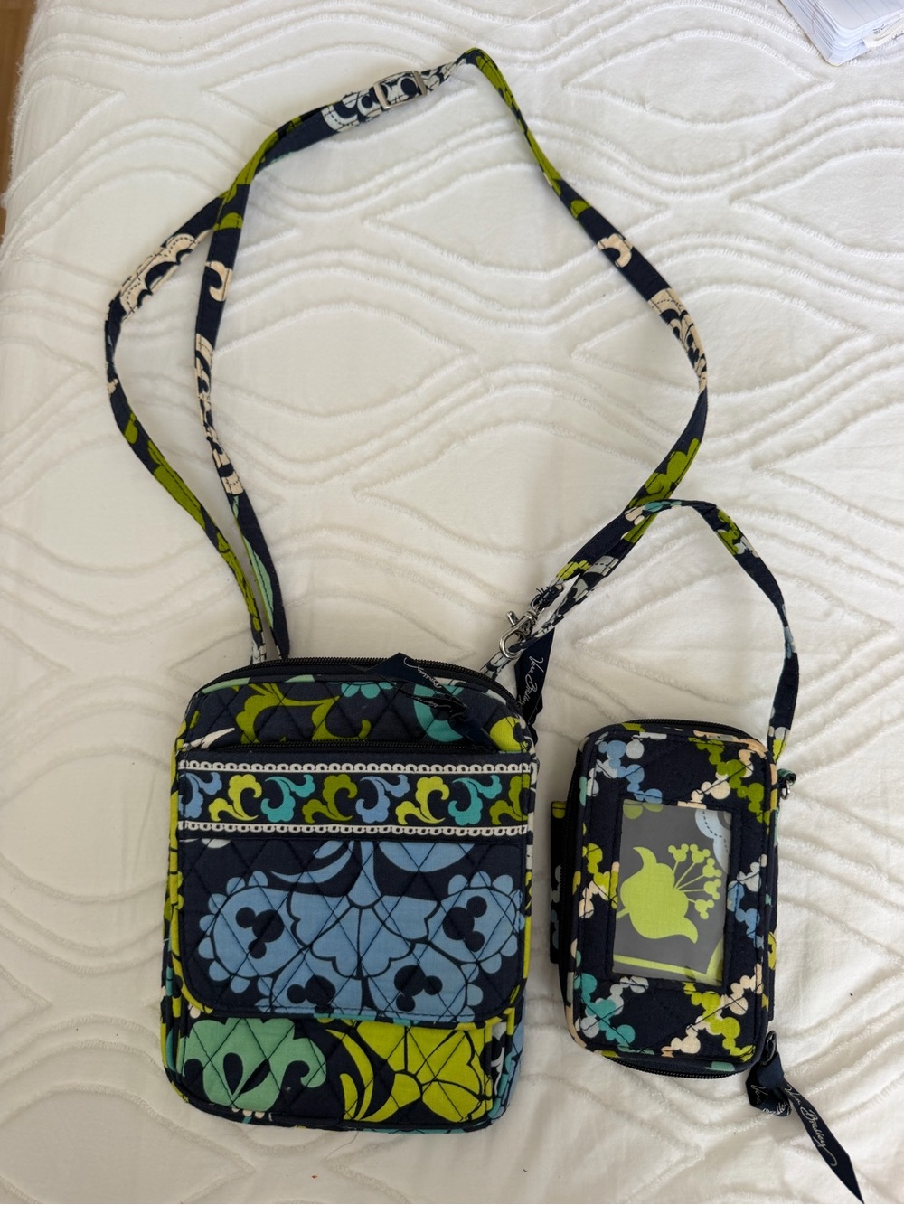 Disney Parks x Vera Bradley Navy Floral Quilted Crossbody Bag with Wristlet
